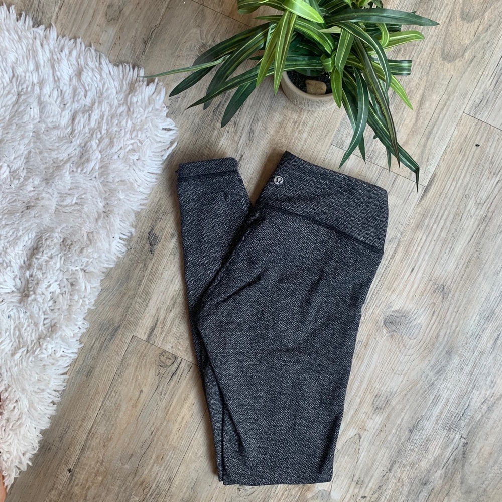 Lululemon Marled Grey Leggings